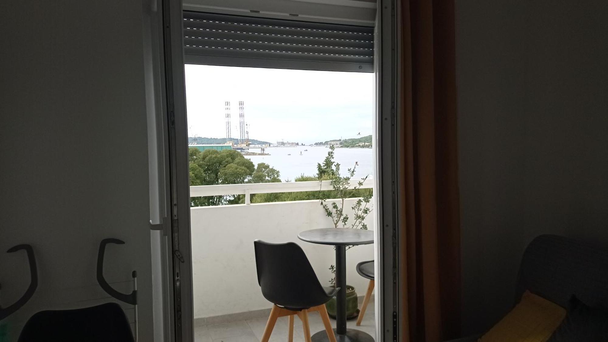 App Letta Sunset Apartment